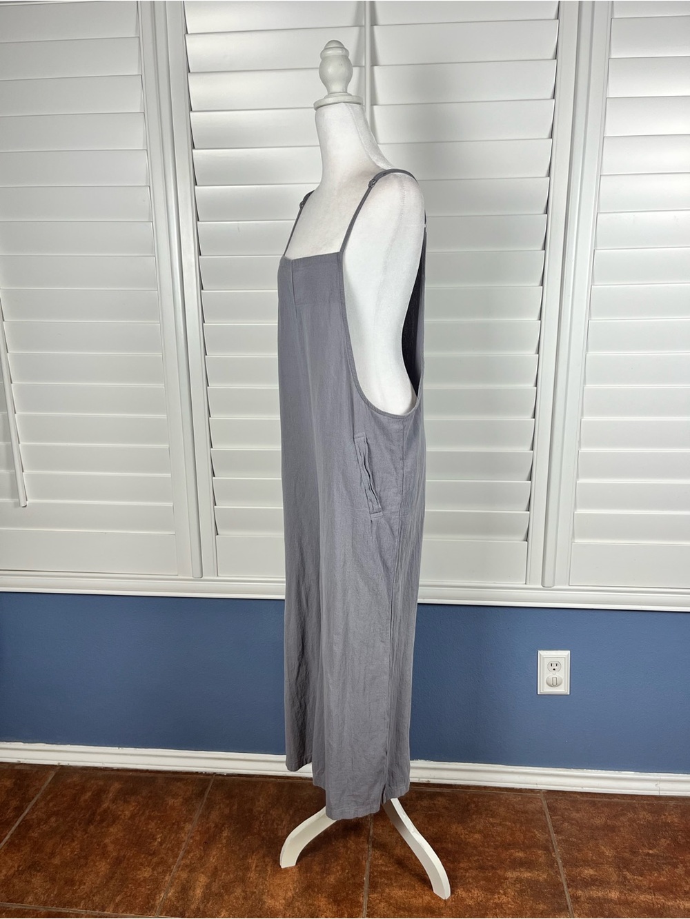 Jumpsuit Gray Wide-Leg light weight size M - Picture 3 of 7